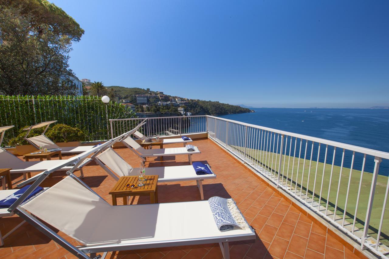 La Terrazza 38 Bed & Breakfast Sorrento Exterior photo