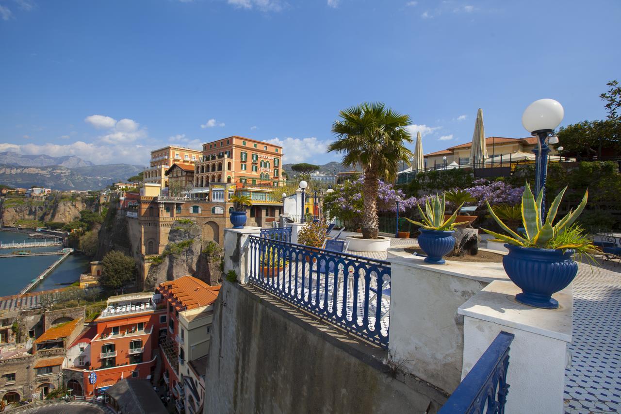 La Terrazza 38 Bed & Breakfast Sorrento Exterior photo